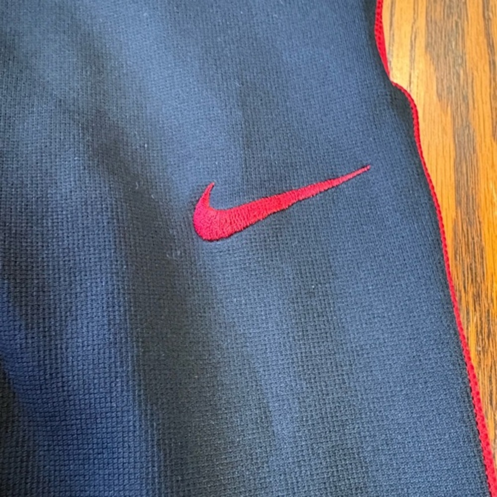 NIKE SIZE MEDIUM RED & BLACK THERMA FIT JOGGERS
